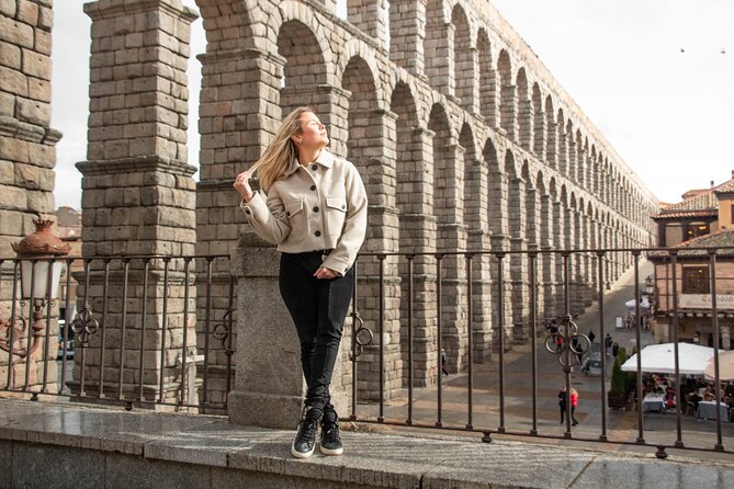 Toledo & Segovia Tour with Cathedral and Alcazar Tickets & Lunch - Toledo walking loop: Jewish quarter streets and views of the Cathedral