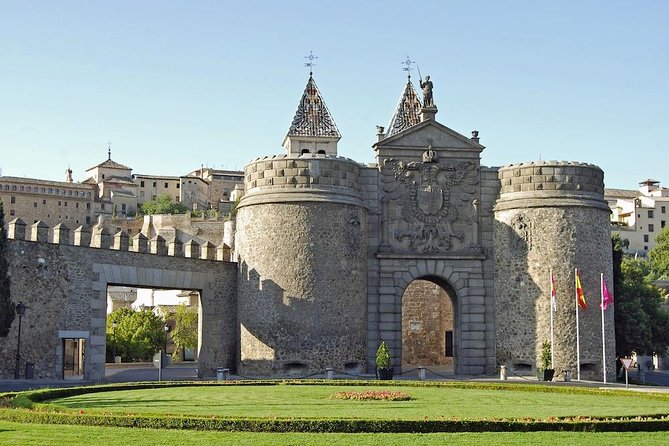 Toledo Tour from Madrid: Cathedral, Synagogue & St. Tome's Church - Catedral Primada: Your One-Hour Anchor Stop