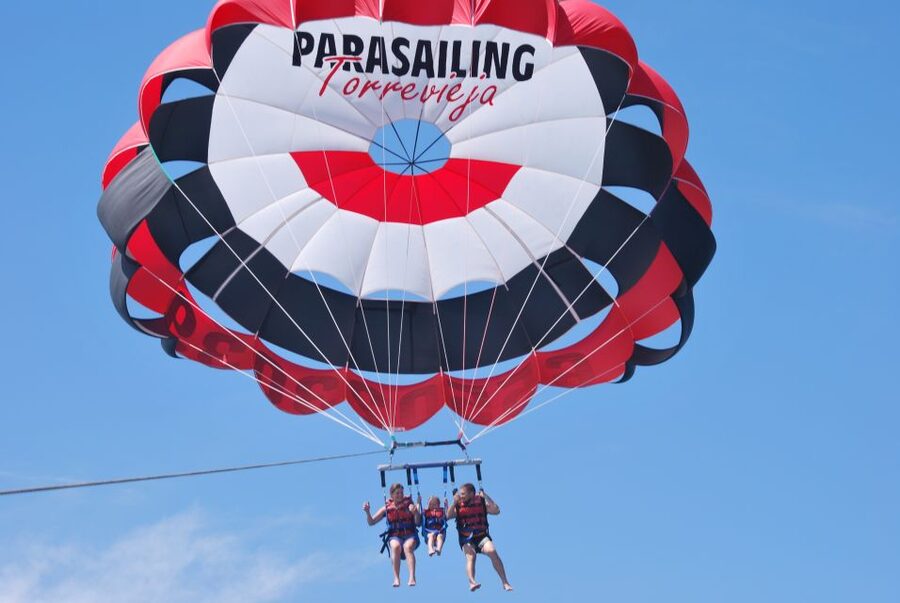 Torrevieja: parasailing experience - Up 120 Metres: What the Parasail Flight Feels Like