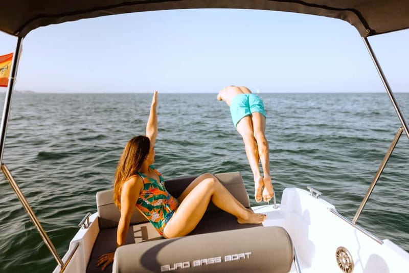 Valencia: Boat Rental Without License - Key things that make this boat rental worth your time