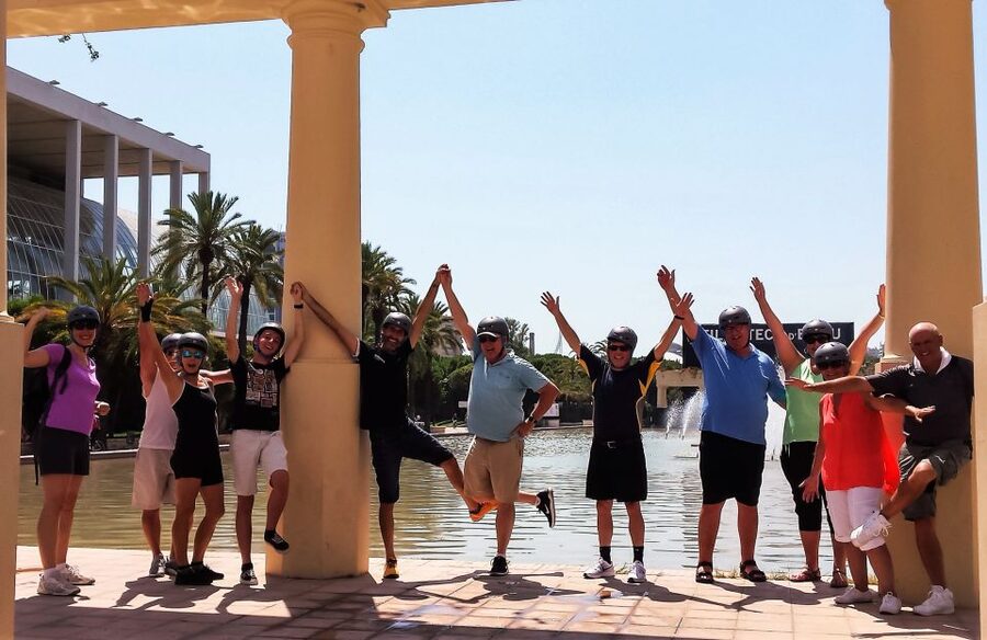 Valencia: City Highlights Guided Bike Tour - Pace, guides, and what you’ll actually get from the group