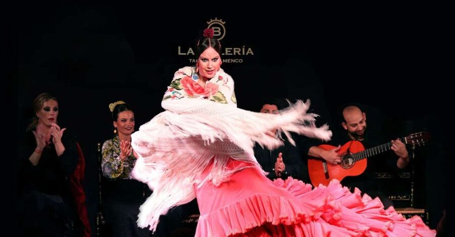 Valencia: Flamenco Show with Dinner at La Bulería - Key things I’d circle on your plan