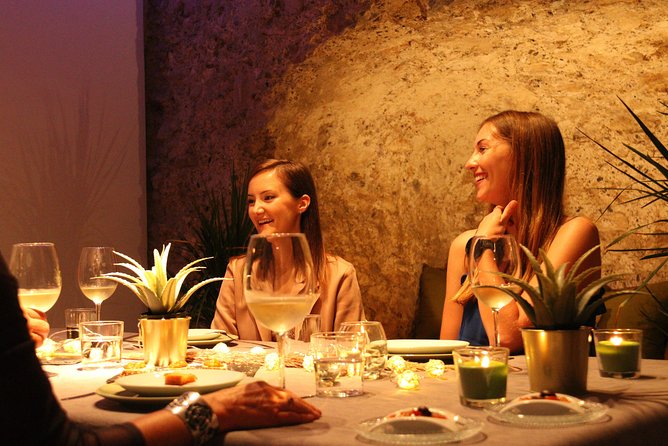 Valencia Old Town Tour with Wine & Tapas in 11th Century Historic Monument - Meeting Point and the 4-Hour Rhythm You’ll Feel