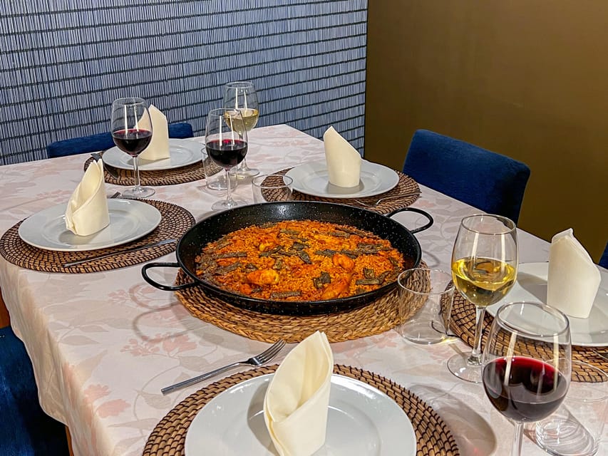 Valencia: Paella Cooking Class with Central Market Tour - Learning Valencian paella, not generic paella